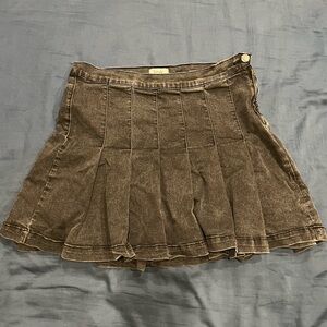 Junior girls denim zipper mini skirt